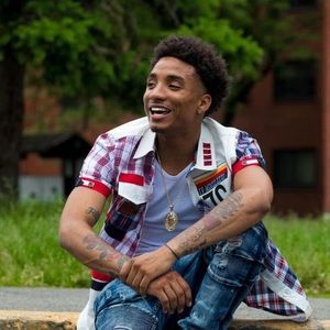 Meet your Posher, Shamar